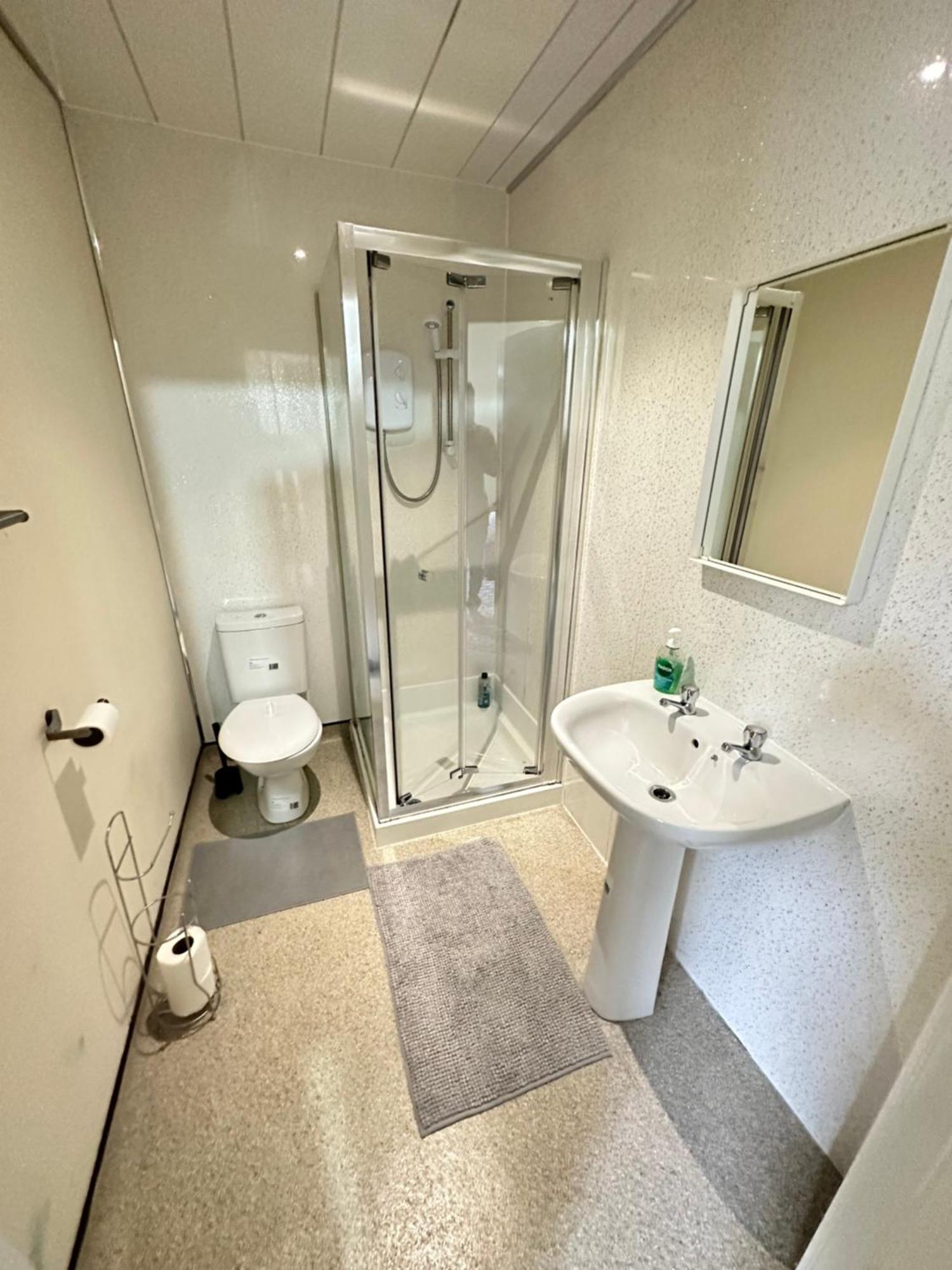 IBROX GuestHouse Glasgow Extérieur photo